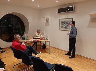 Bürgermeister Andreas Damm hält eine eine kurze Ansprache