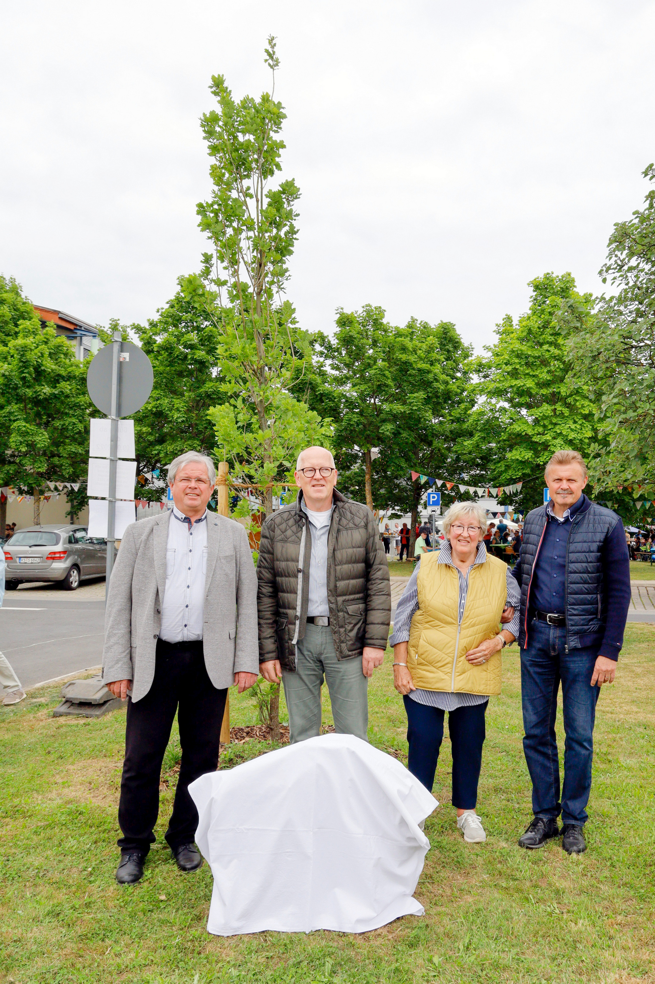 50 Jahre Fuldabrück - Impressionen Einweihung Säuleneiche