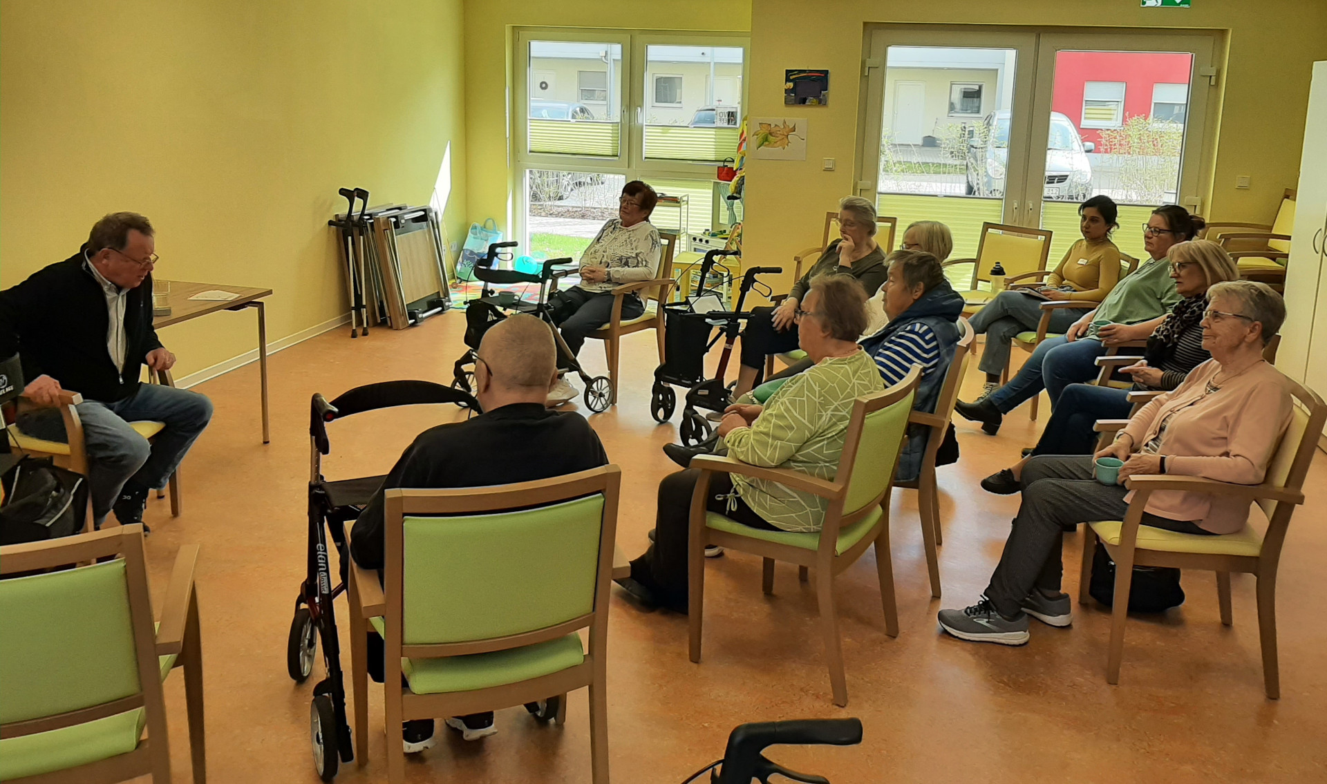 Foto Artikel Rollatortraining und Verkehrssicherheit für SeniorInnen