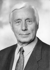 Dr. Herbert Günther